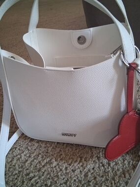 DKNY White Pebbled Leather Shoulder Bag with Red Heart Charm